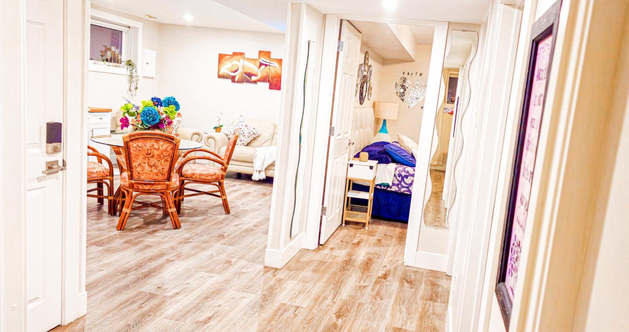 Casa Andrei * Edmonton